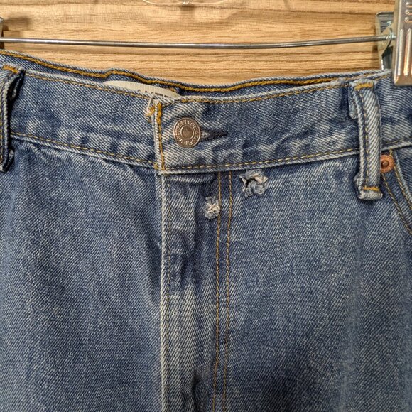 Levi's 550 Classic Blue Denim Jeans Size 42 x 32 - Picture 4 of 12